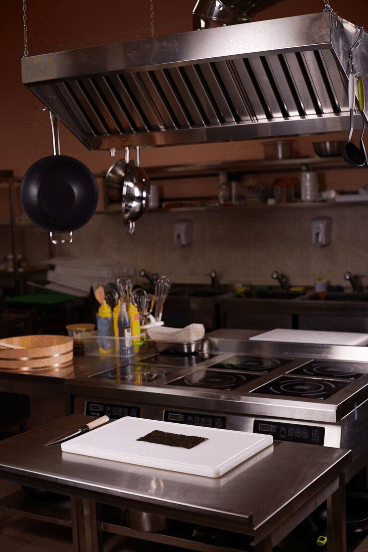 restaurant kitchen setup uae